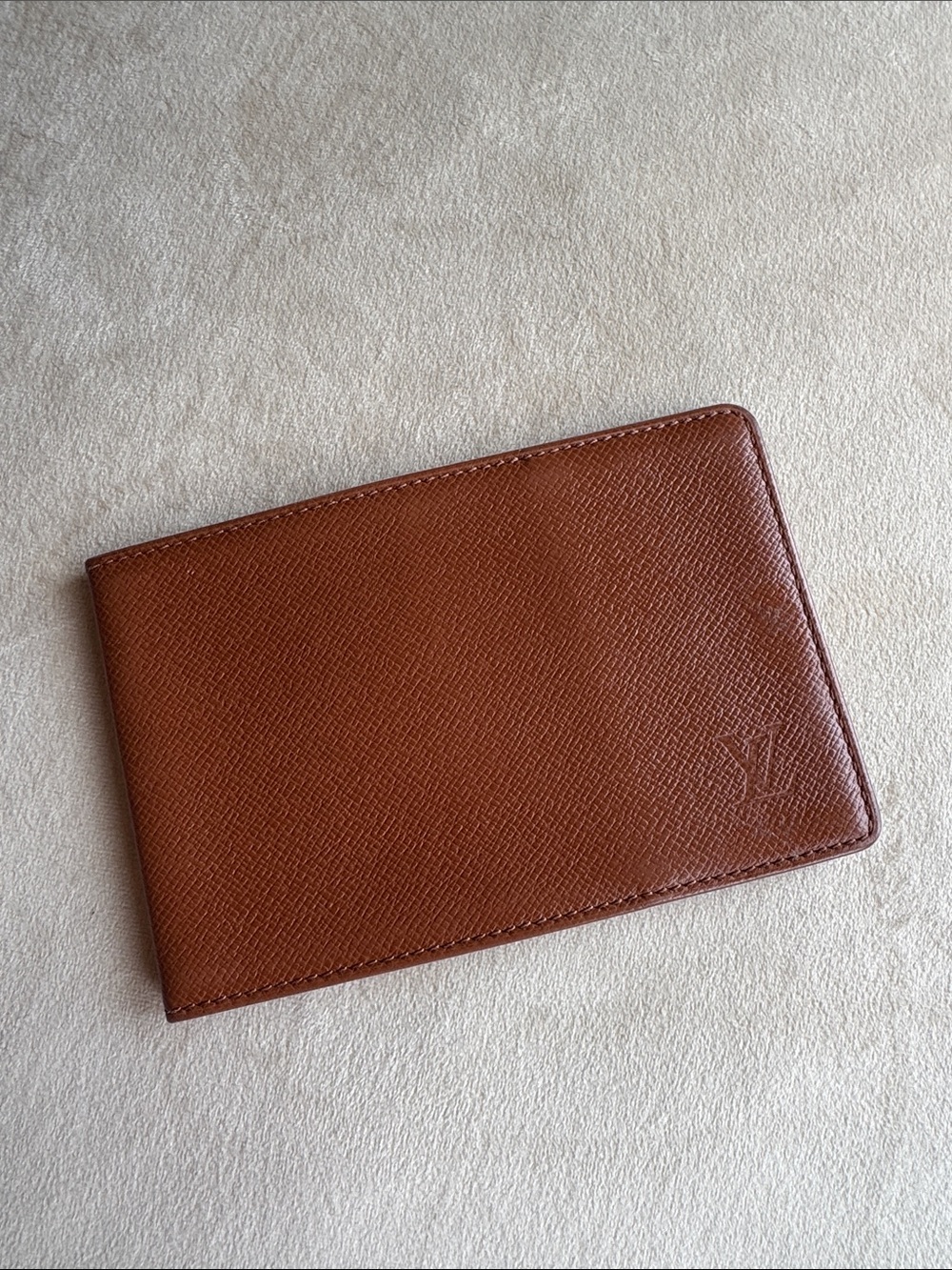 VINTAGE LOUIS VUITTON MONEY FOLD